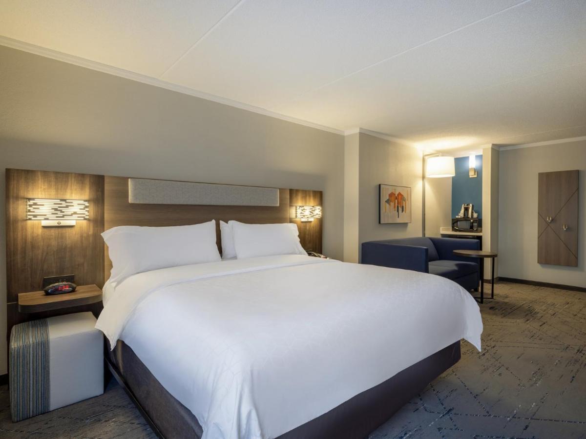 Holiday Inn Express & Suites Greensboro - I-40 Atwendover By Ihg Экстерьер фото